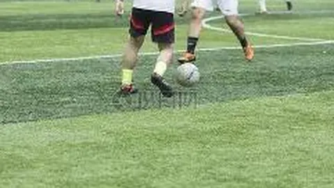 巴薩與坎塞洛租借谈判中，薪酬租金细节协商进行时